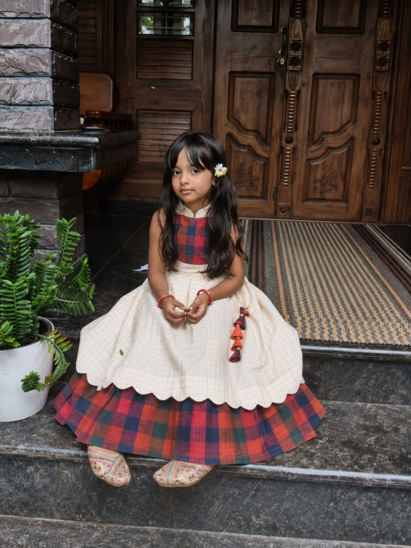 MADRAS MALLIKA SKIRT AND TOP OFF WHITE