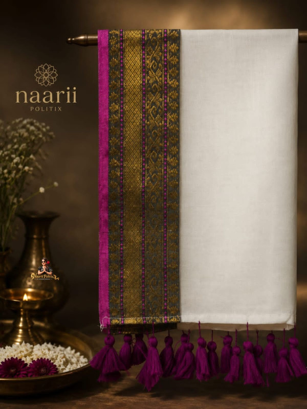 MUL COTTON SAREE - OFF WHITE BODY WITH DEEP PURPLE (MAGENTA) & ANTIQUE GOLD ZARI BORDER